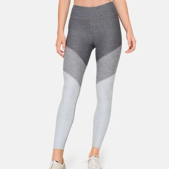 Outdoor Voices Gray Geometric Leggings Size Small - Picture 2 of 8